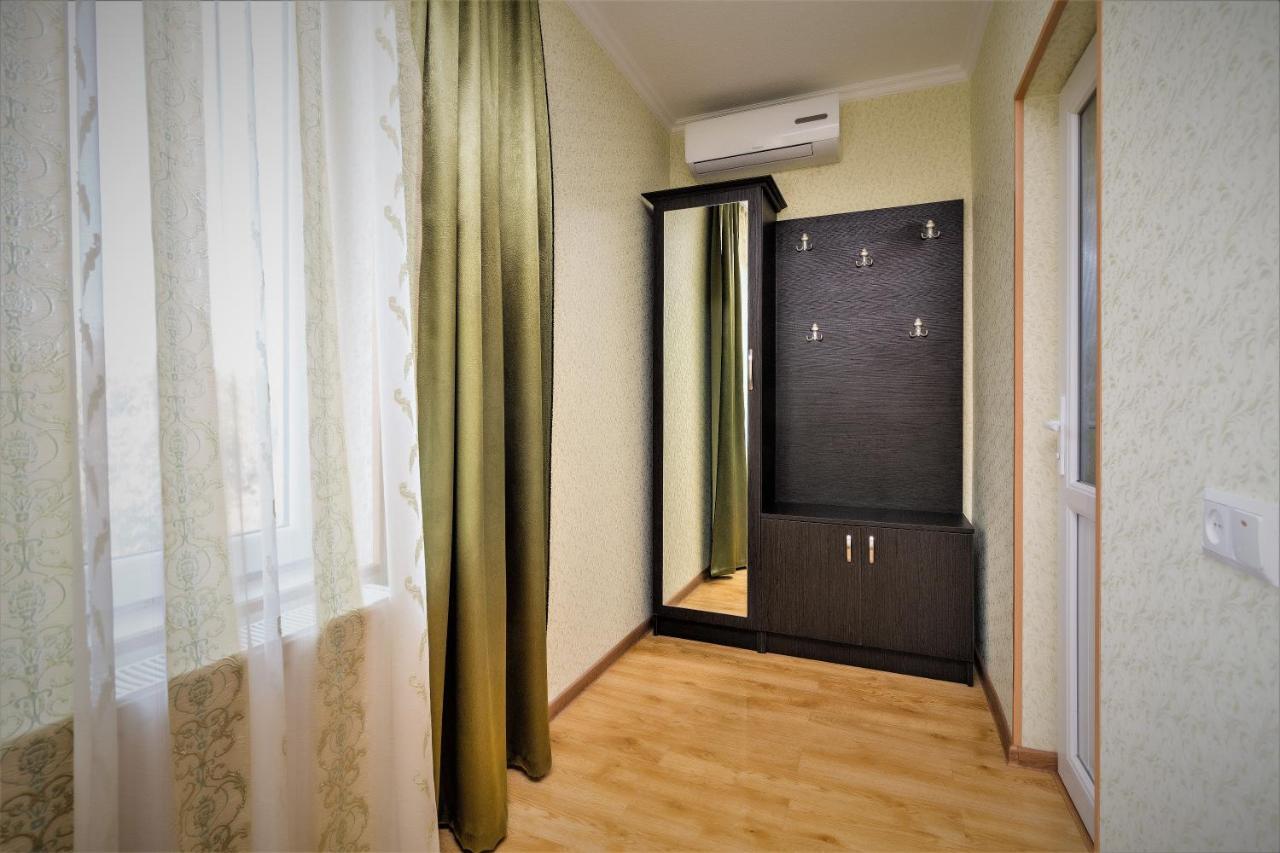 Tinikos Guest House Telavi Luaran gambar