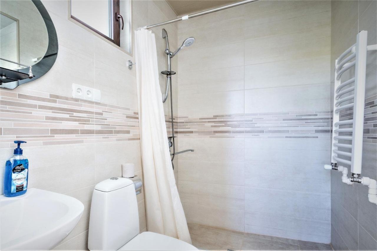Tinikos Guest House Telavi Luaran gambar